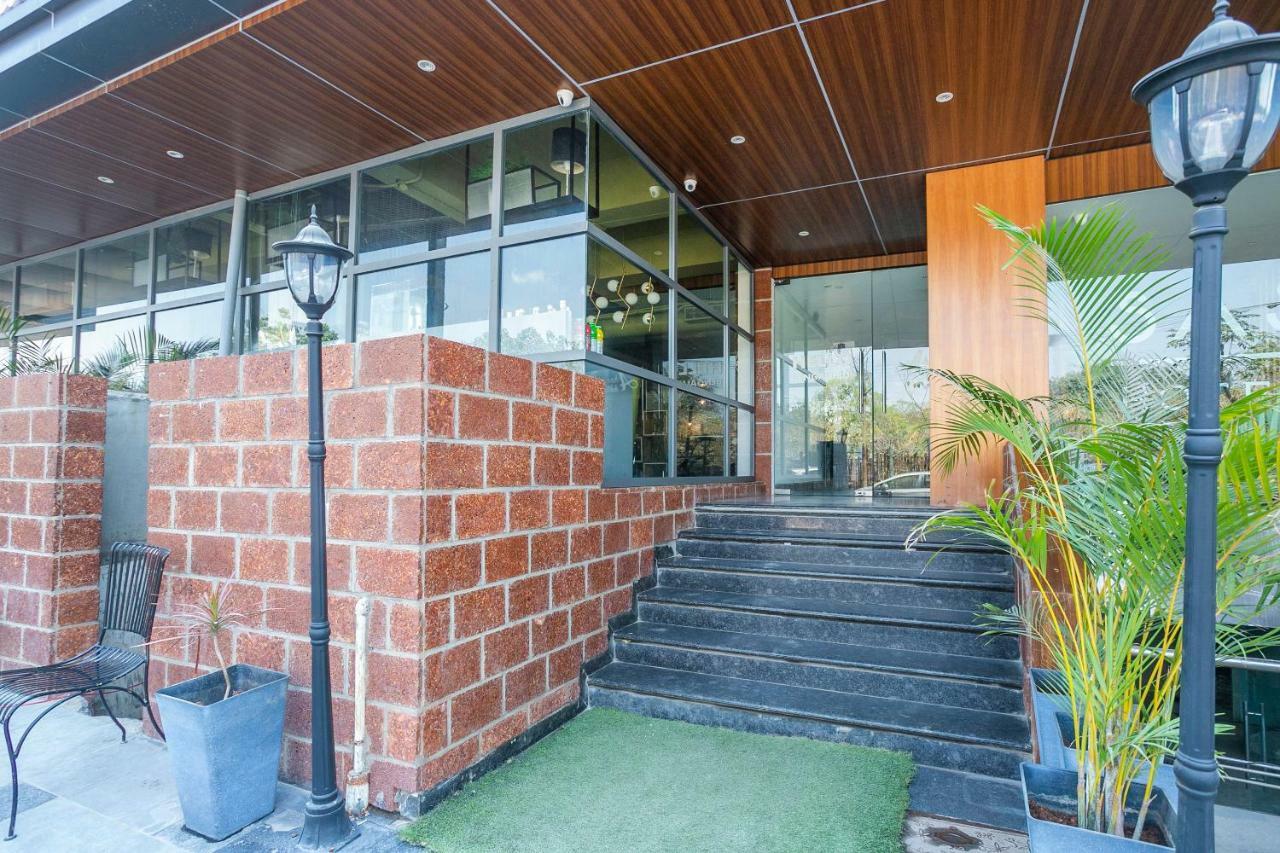 The Elite Royale Aparthotel Bangalore Exterior foto